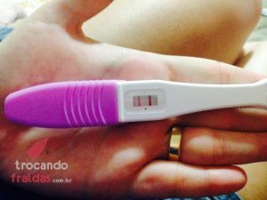 Teste de Gravidez Positivo com 10 Dias de Atraso Menstrual